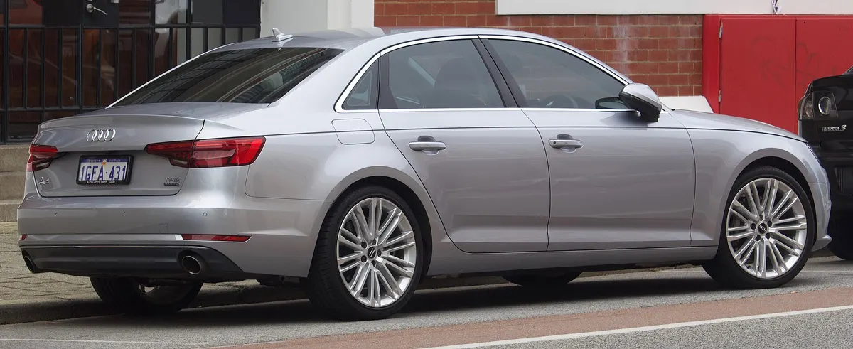 Audi A4 (2017–2024)