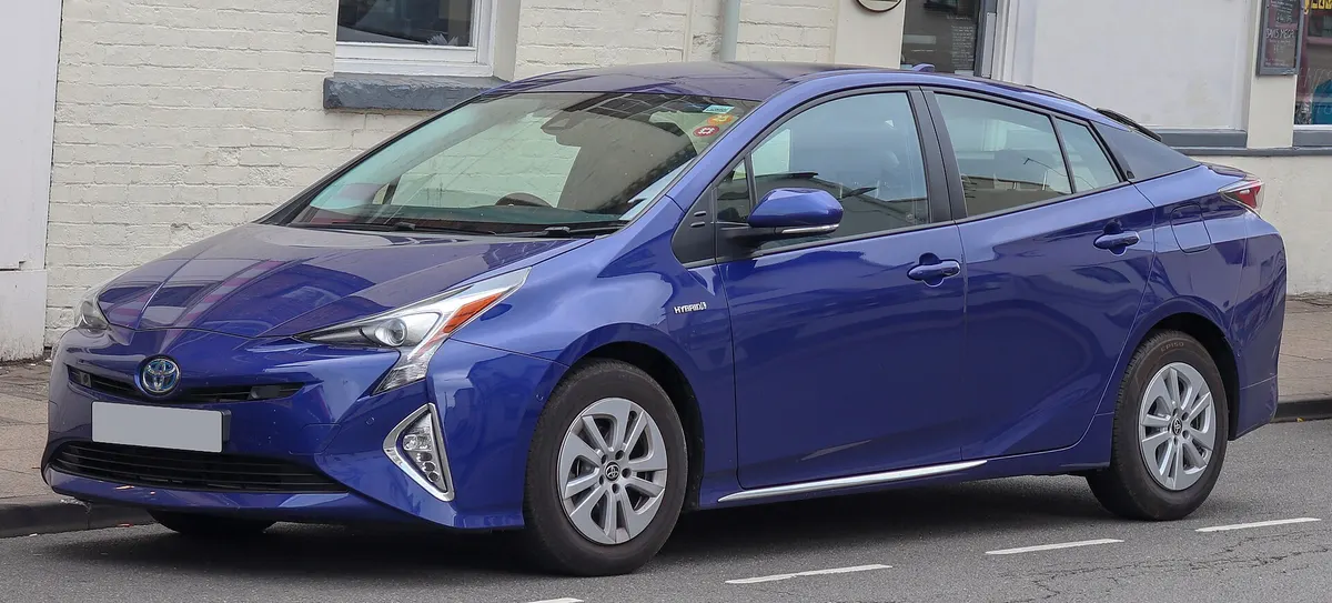 Toyota Prius (2016–2022)