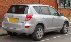 Toyota RAV4 2006–2012