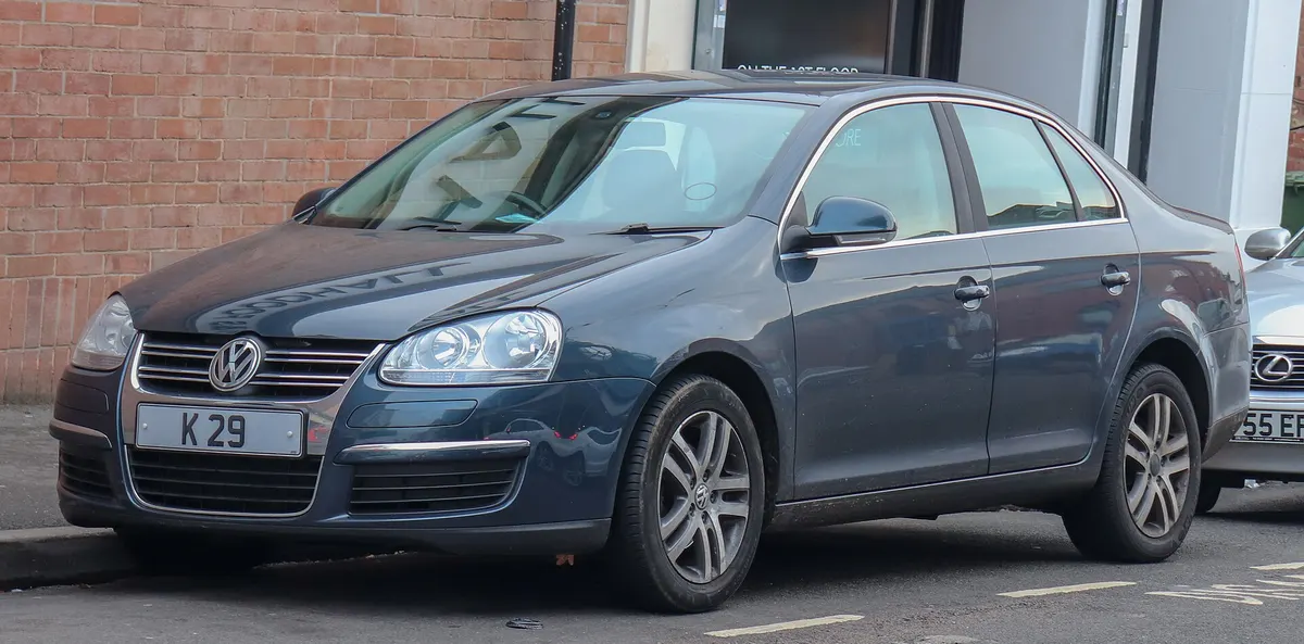 Volkswagen Jetta (2005–2010)
